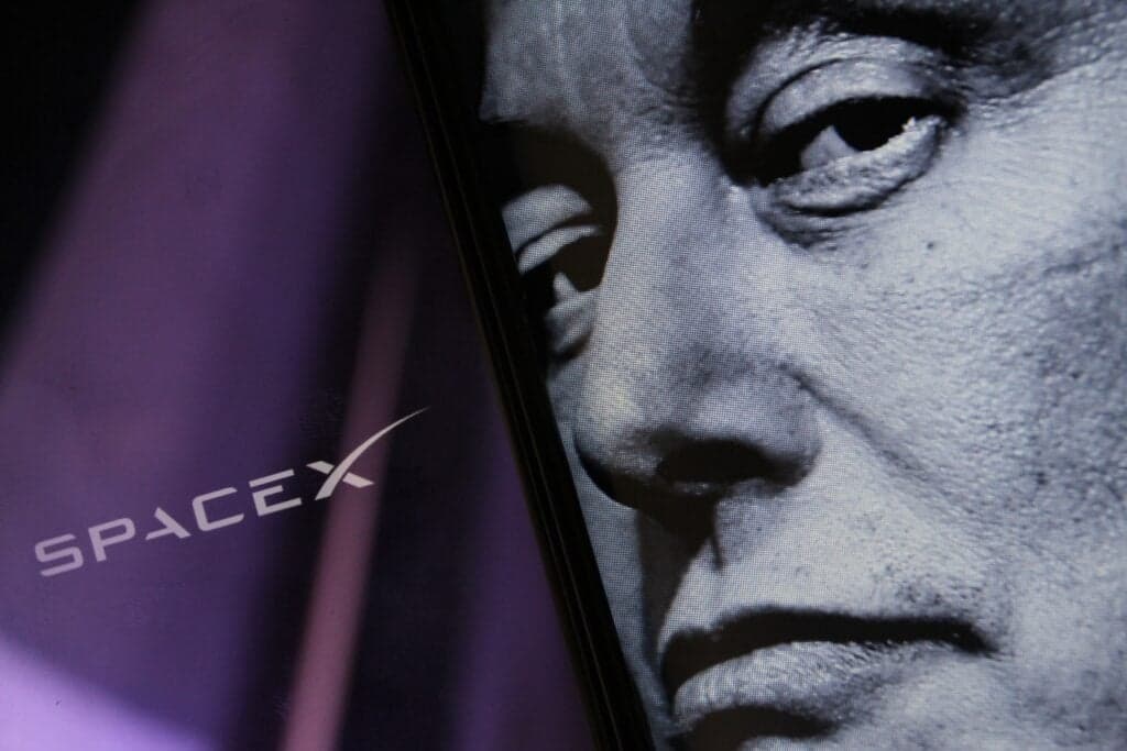 El IPO de SpaceX podría reportarle a una congresista el 86% de su salario anual