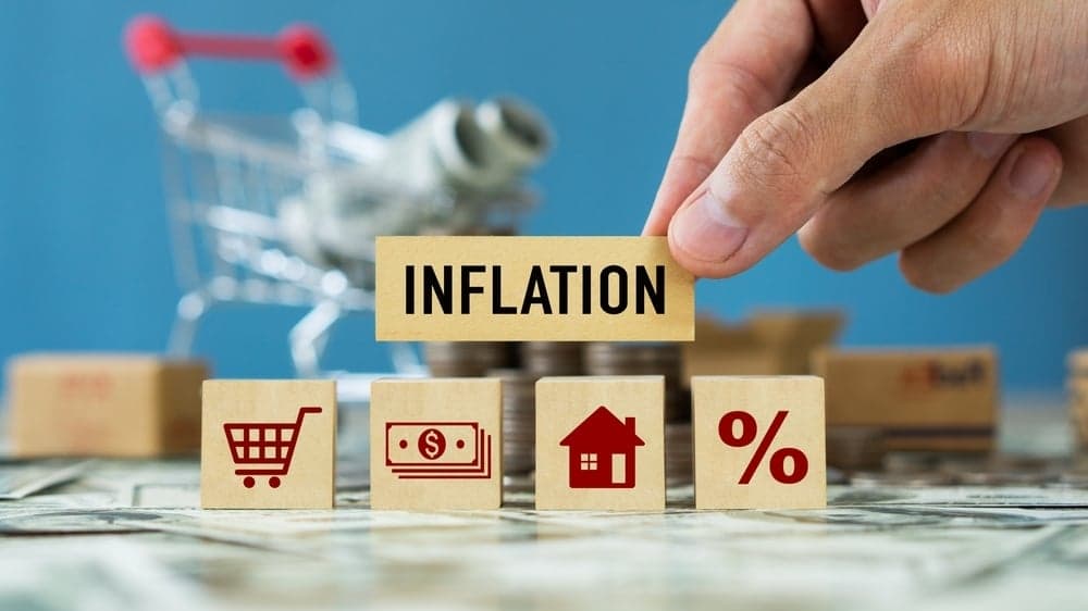Hogares en EE.UU. agotan sus ahorros para cubrir gastos de alimentación